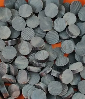 Buffalo Horn Button Blanks Jet Black, item 147