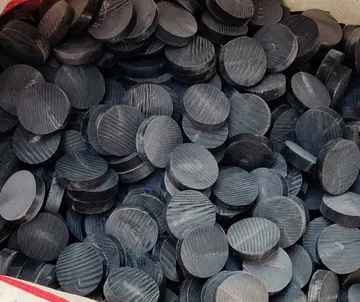Black Horn Button Blanks, item 089